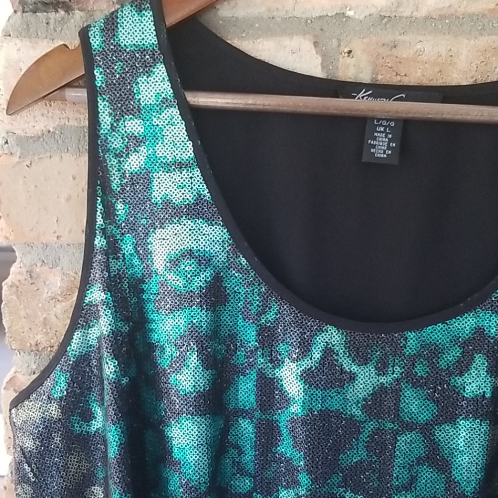 NWOT Kenneth Cole Snakeskin Sequins! Top